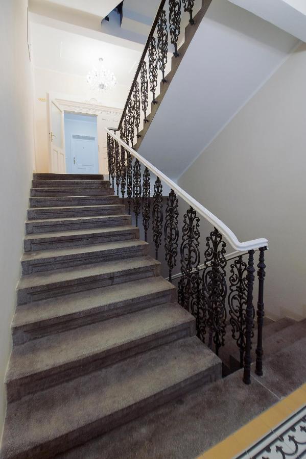 Modern Apartment Spanelska Prague Extérieur photo