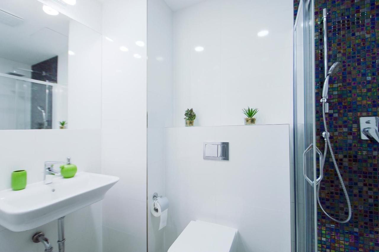 Modern Apartment Spanelska Prague Extérieur photo